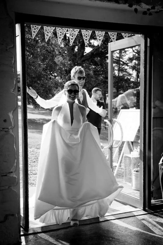 0059 ZZ38-NATURAL WEDDINGS-HIGHRES