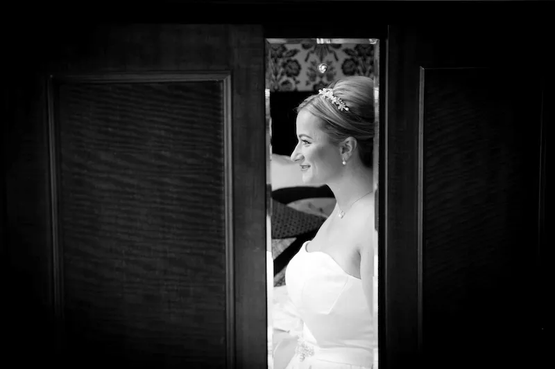 0053 ZZ32-NATURAL WEDDINGS-HIGHRES (listing)