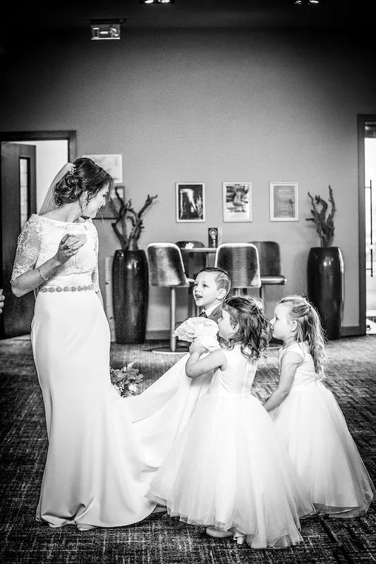 0086 ZZ68-NATURAL WEDDINGS-HIGHRES