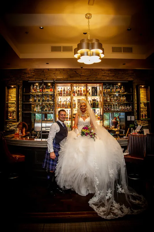 0114 ZZ99-NATURAL WEDDINGS-HIGHRES