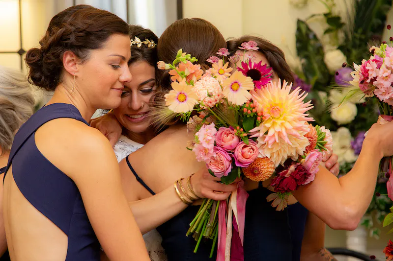 0099 ZZ83-NATURAL WEDDINGS-HIGHRES (listing)