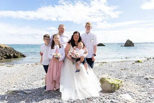 EmmaAndJonsWedding-185 (listing)