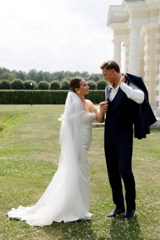 Wedding photography services in Cornwall and Devon, based in Bude