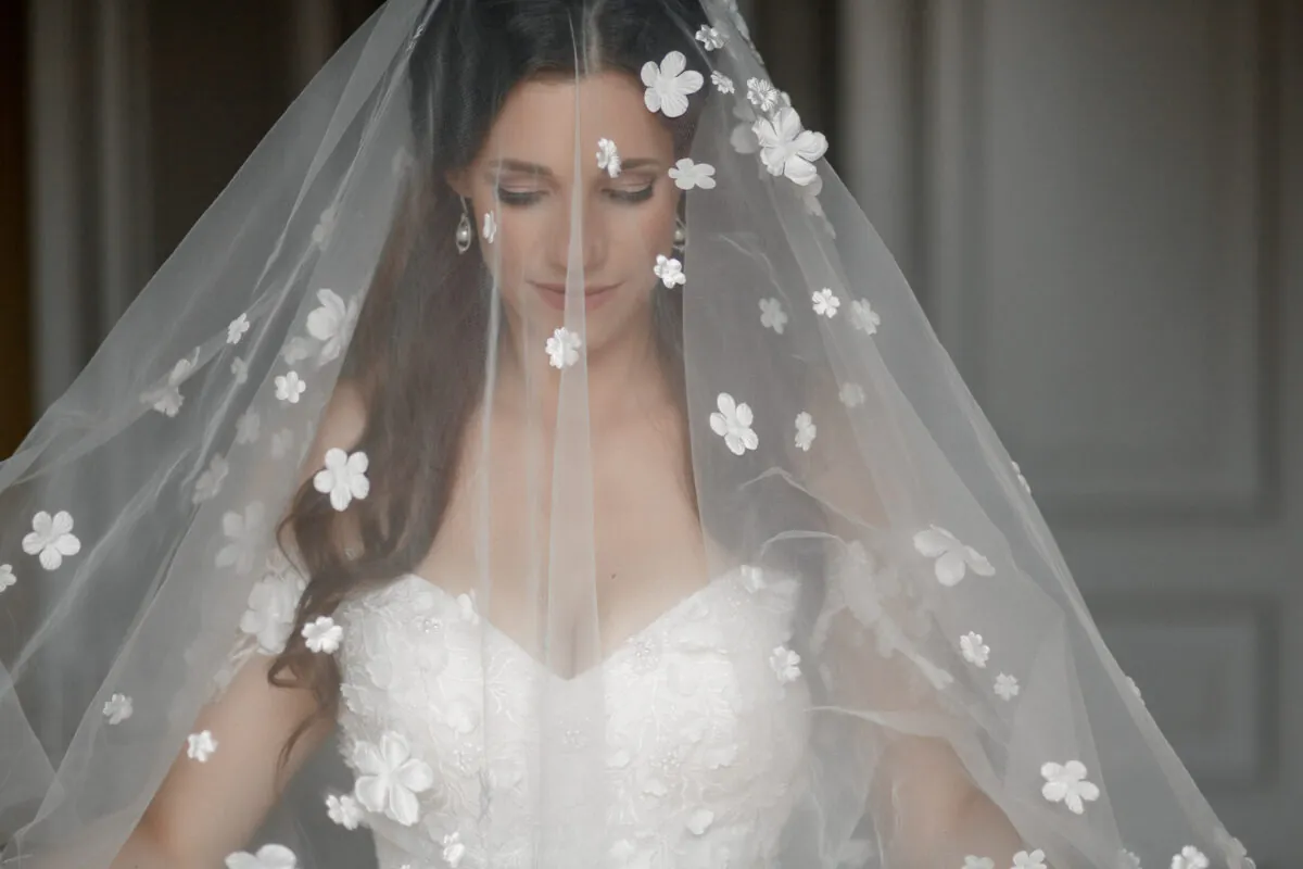 Stunning Bridal Portrait in Natural Light