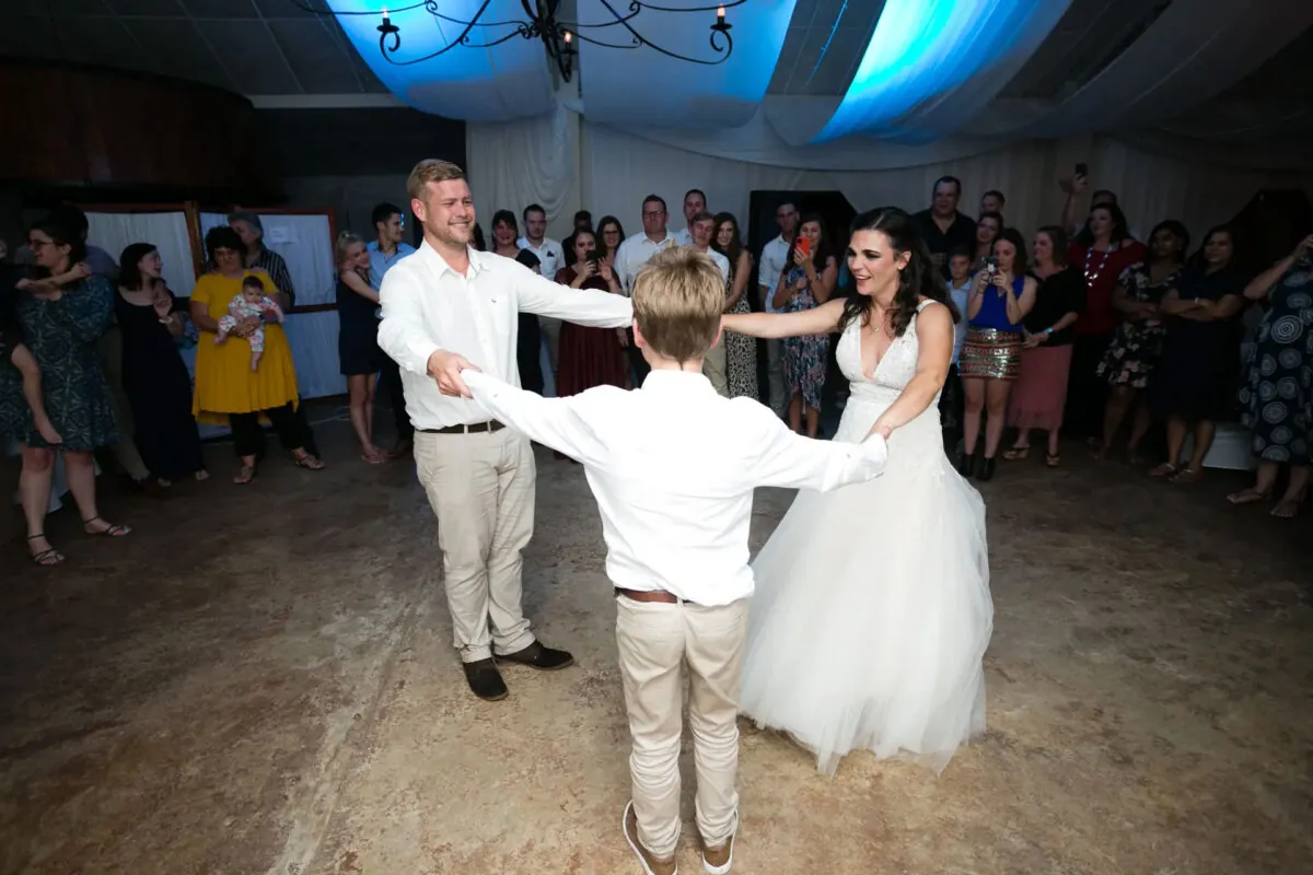 wedding-dj-kent-london-surrey-21 (listing)
