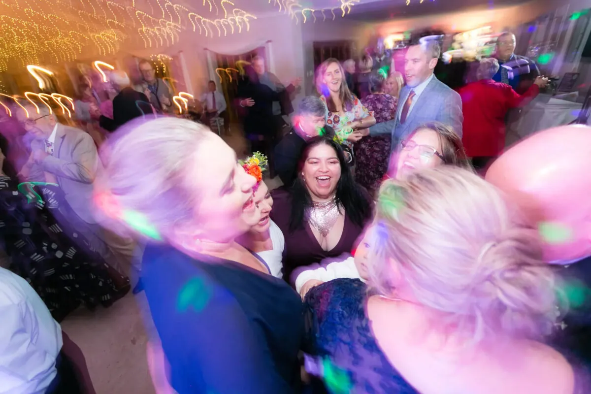 wedding-dj-kent-london-surrey-07 (listing)