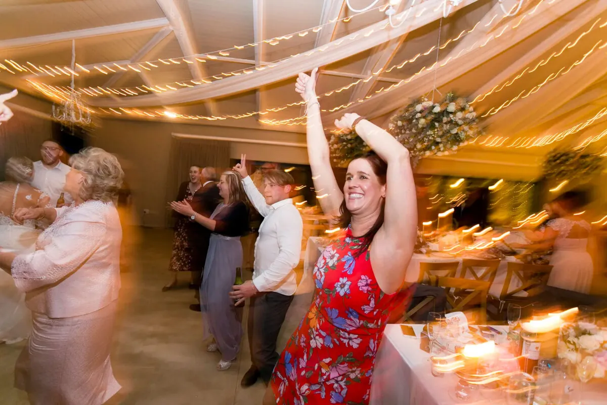 wedding-dj-kent-london-surrey-40 (listing)