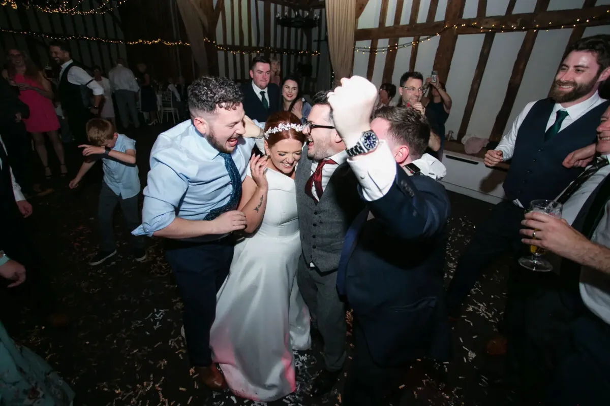 wedding-dj-kent-london-surrey-44 (listing)