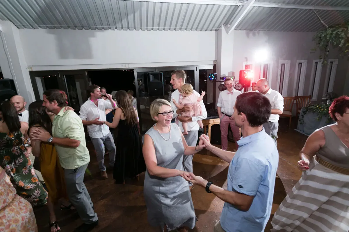 wedding-dj-kent-london-surrey-30 (listing)