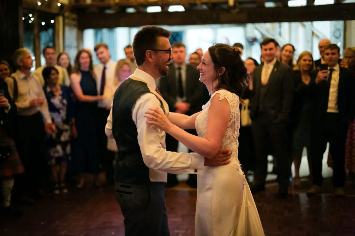 wedding-dj-kent-london-surrey-11 (listing)
