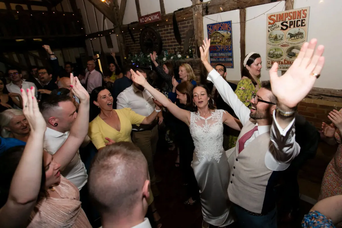 wedding-dj-kent-london-surrey-13 (listing)