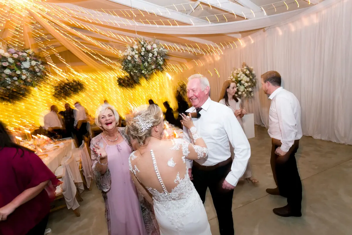 wedding-dj-kent-london-surrey-45 (listing)