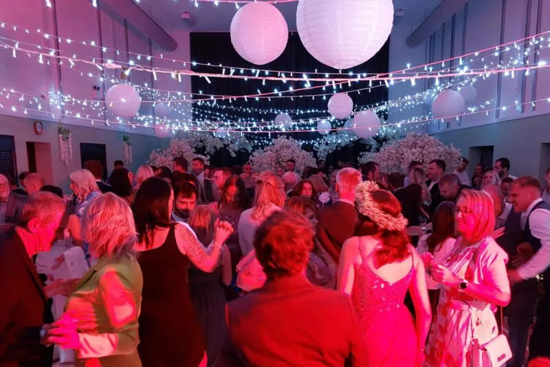 Evening Wedding Package with Experienced 5* Rated DJ