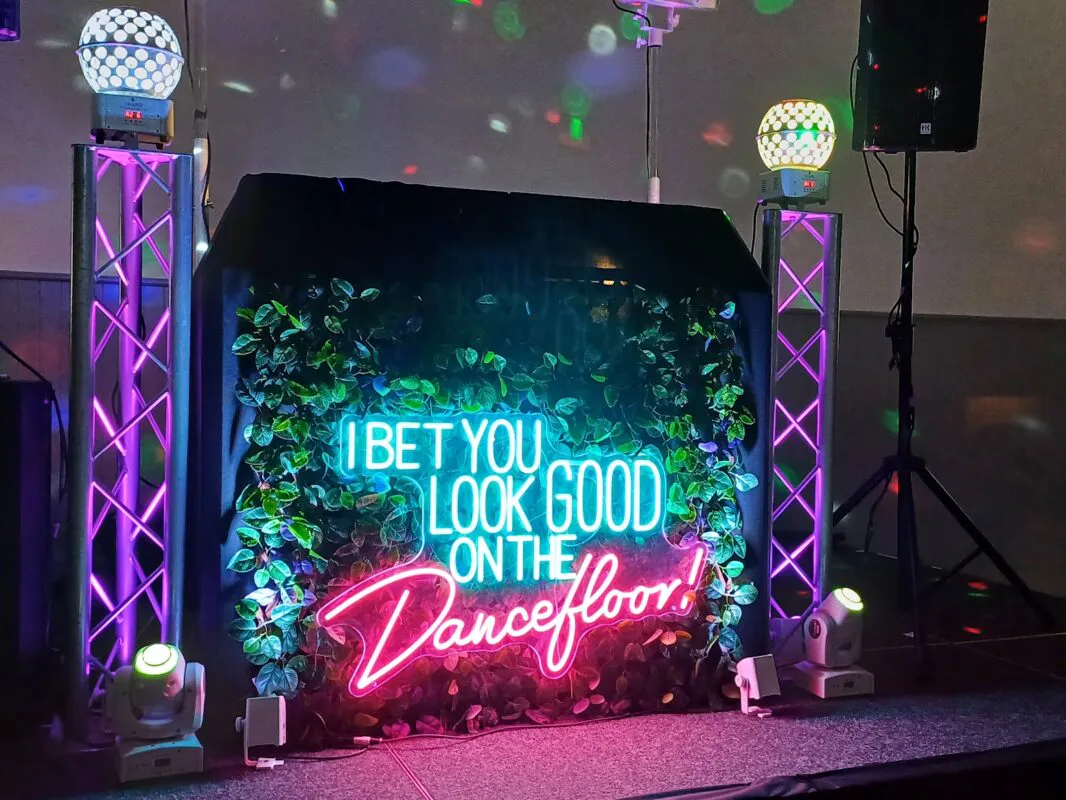 bet-you-look-good