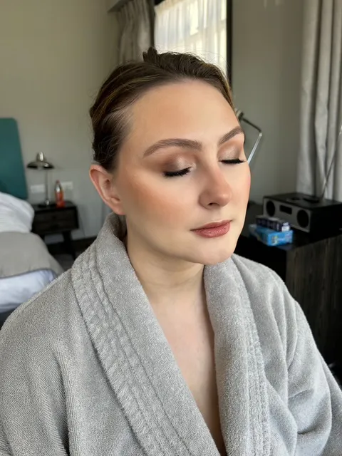 Facetune_09-06-2023-17-48-09