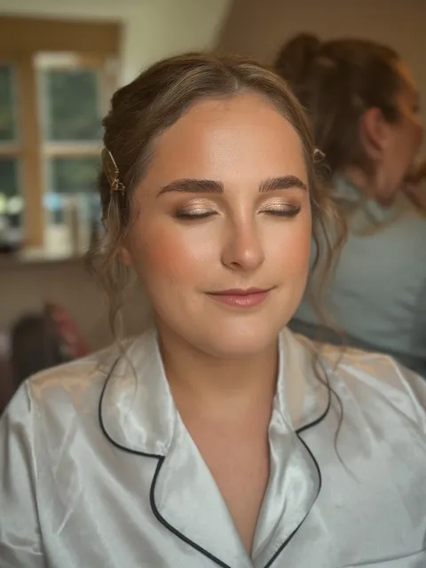 Facetune_09-09-2024-09-30-01