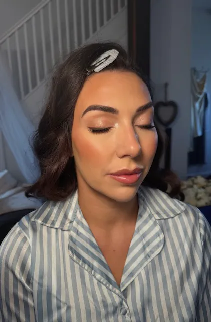 Facetune_07-01-2025-13-30-17