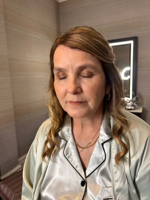 Facetune_16-07-2023-10-01-26