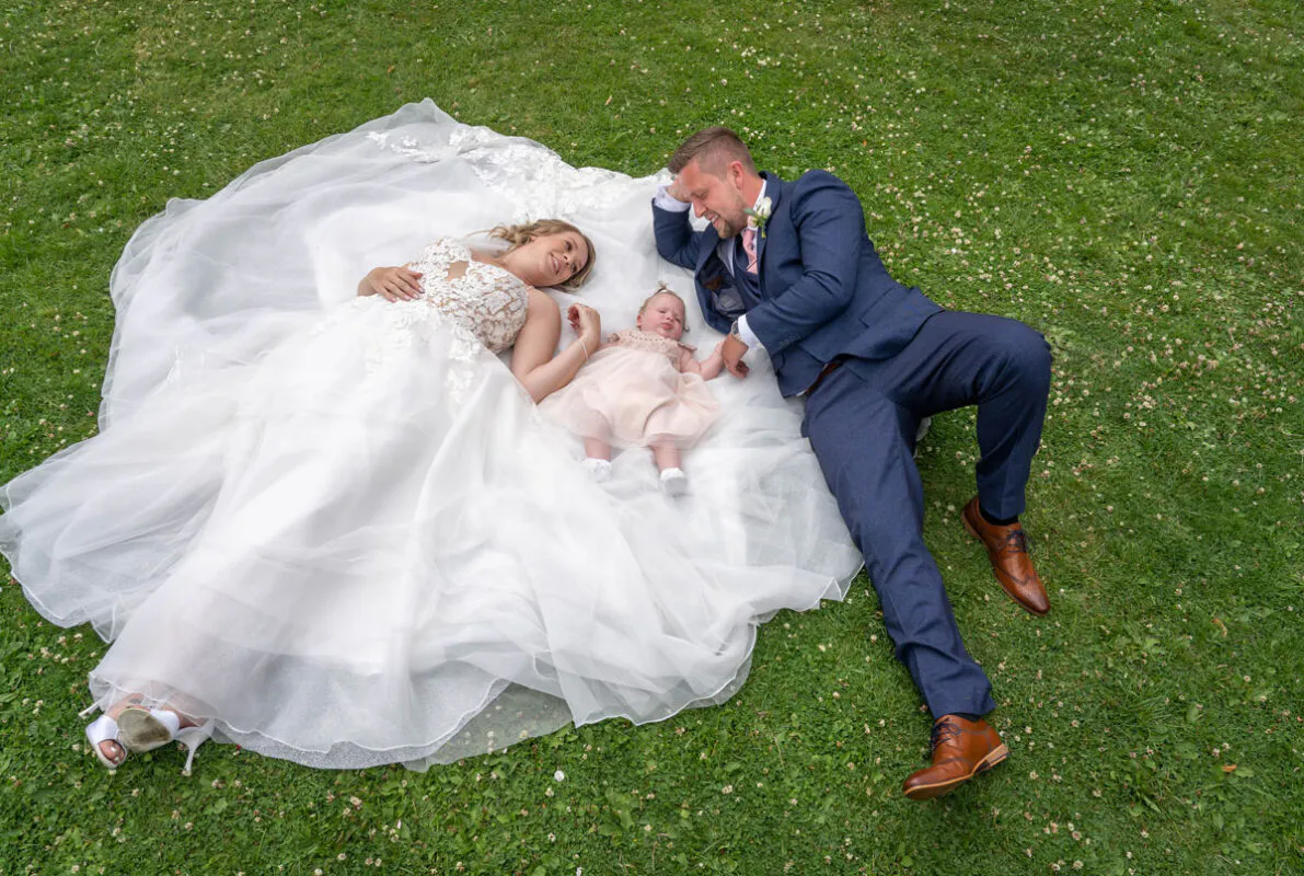 bride_groom_baby (listing)