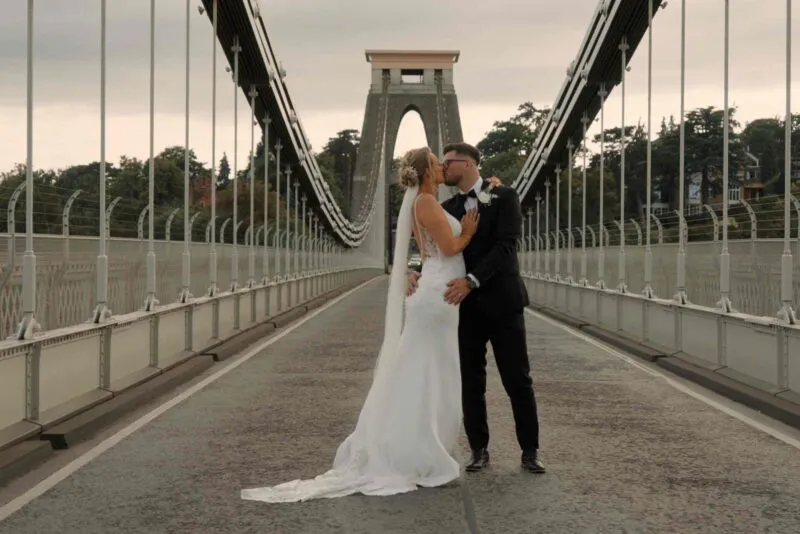 Bristol-Suspension-Bridge-Wedding-Film (listing)
