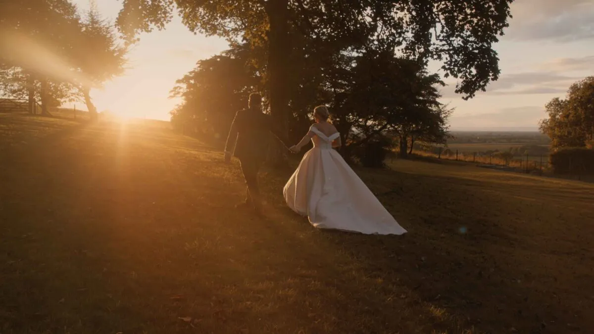 Coombe_Lodge_Golden_Hour_2 (listing)