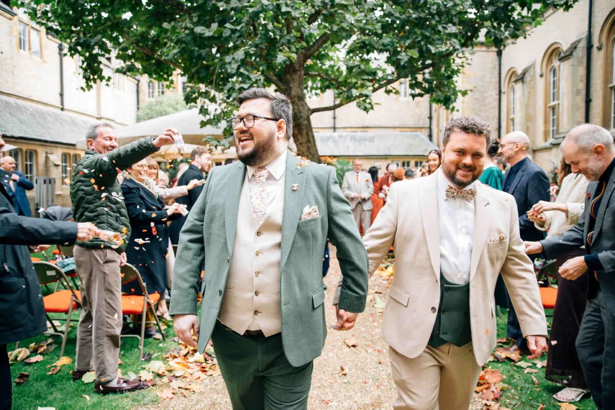 1mb Martin and Sean's outdoor ceremony