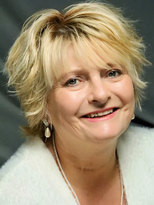 LOUISE MAY 2025 2mb
