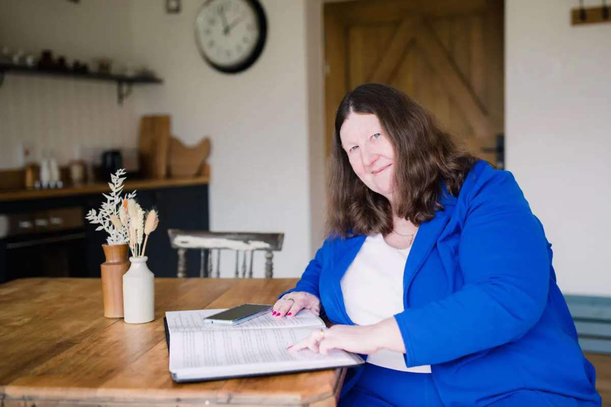 Fiona Arscott-Smith - Celebrant-7