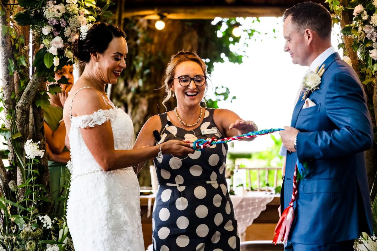 wedissimo-1-tash-and-james-handfasting