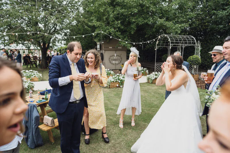 1Hr Close up Magic for Guests on Your Big Day