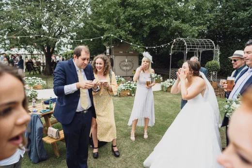 1Hr Close up Magic for Guests on Your Big Day