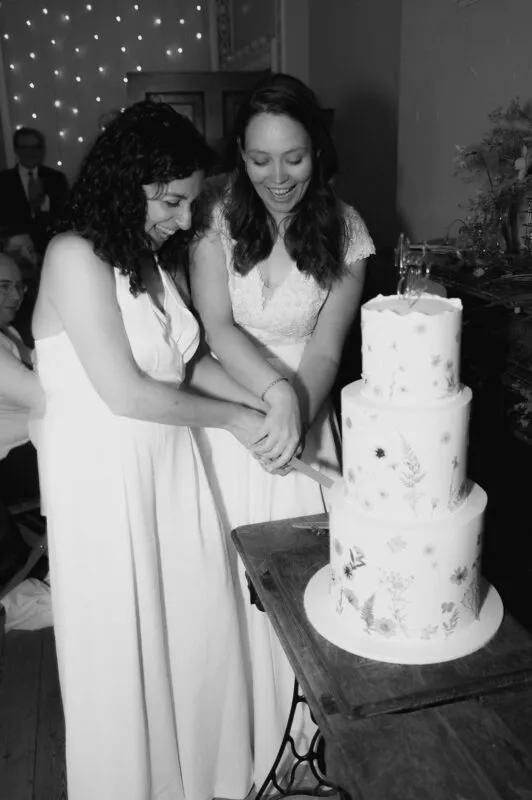 Alice & Ella