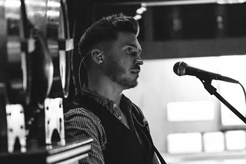Vocals and Acoustic Guitar for a Unique Experience