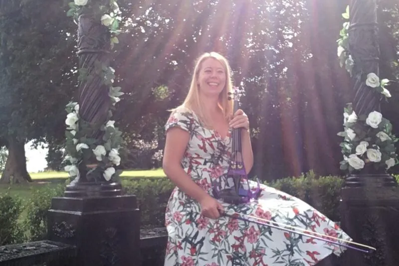 Acoustic & Electric Violinist: Ceremony & Reception Drinks