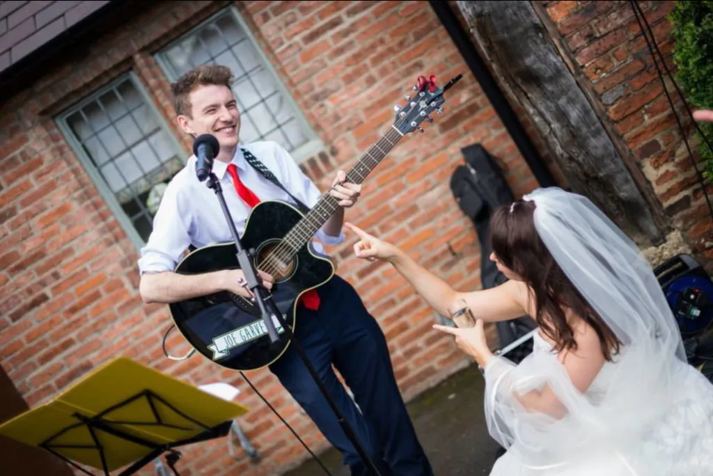 MeDonnaWedding
