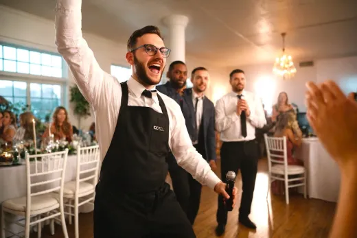 Singing Waiter in Cheshire (listing)