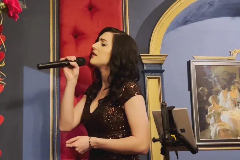 Singing3