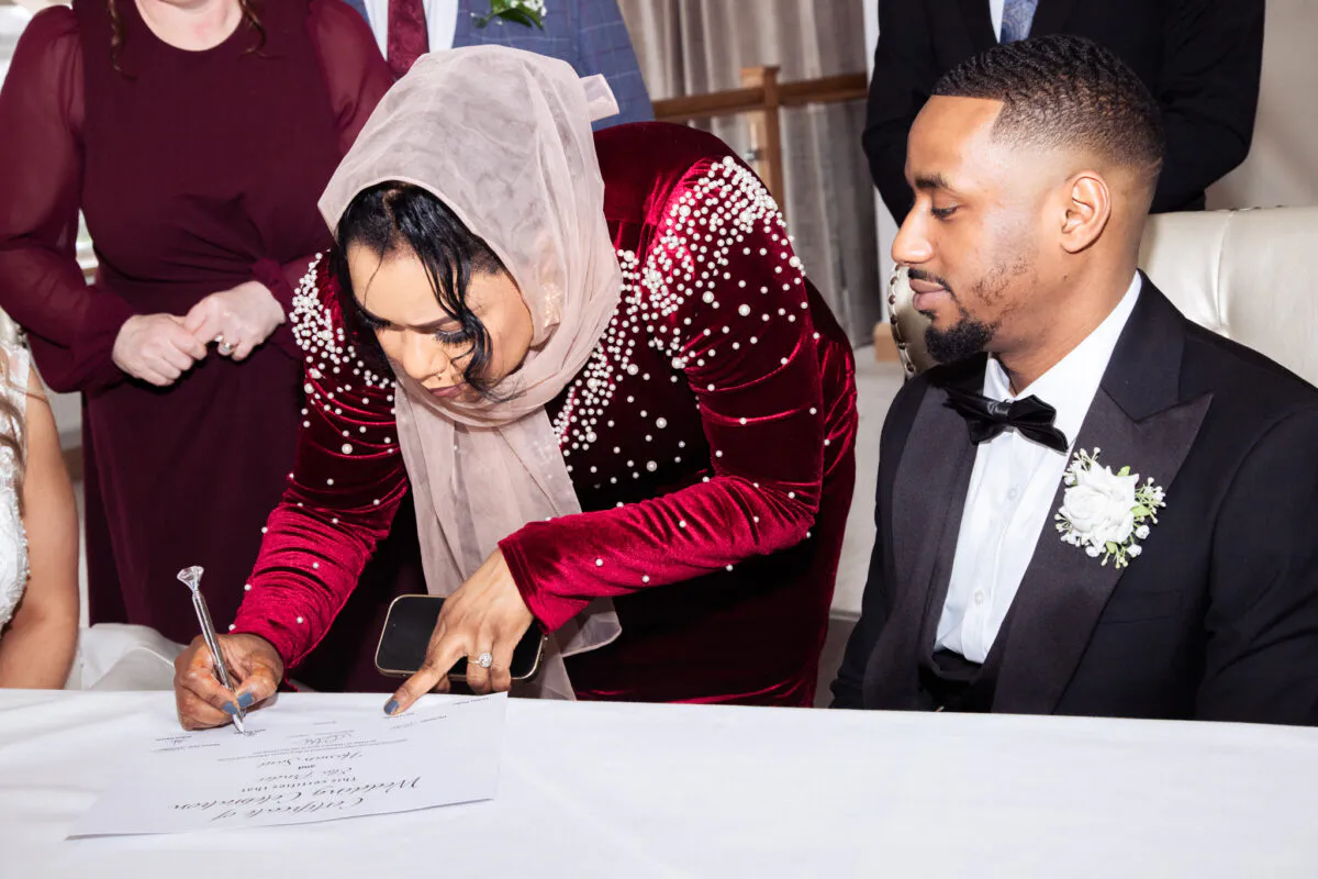 Ella & Hassan