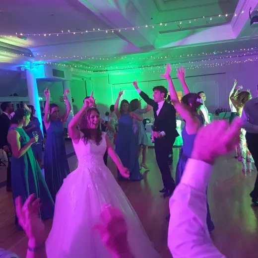 Henley Wedding (listing)