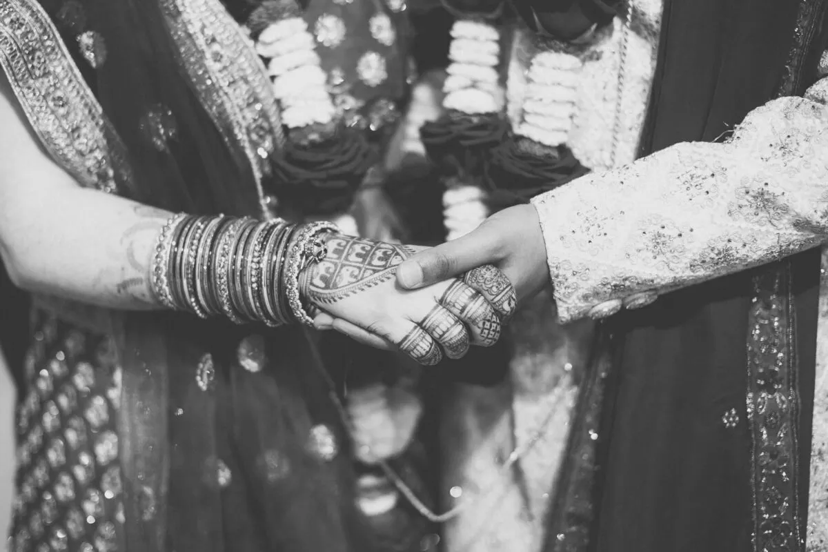 0118 WE ARE THE CLARKES Weddisimo portfolio-119 (listing)