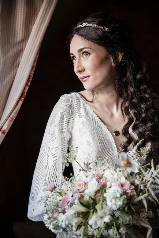Bohemian Wedding near Winchester