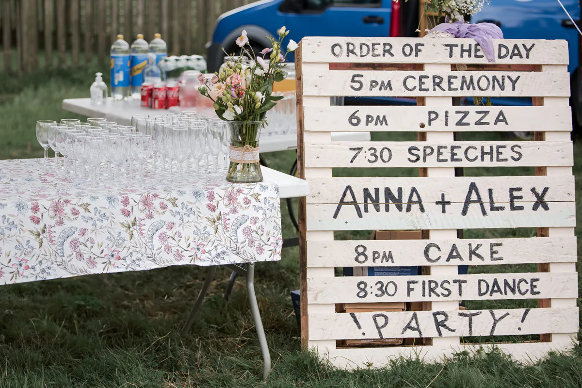 Bohemian Wedding near Winchester