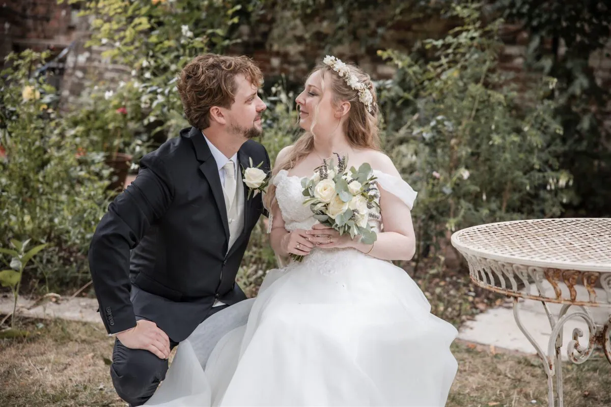Intimate ceremony at Salisbury Registrar Office