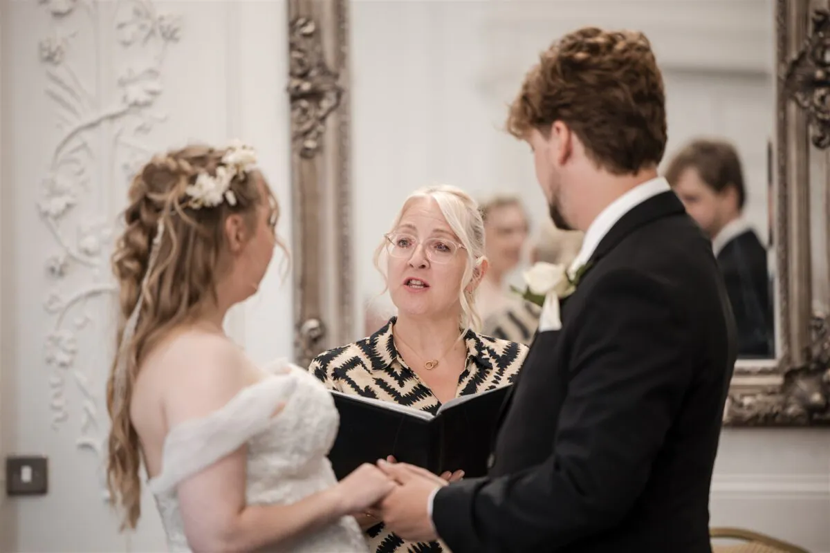 Intimate ceremony at Salisbury Registrar Office