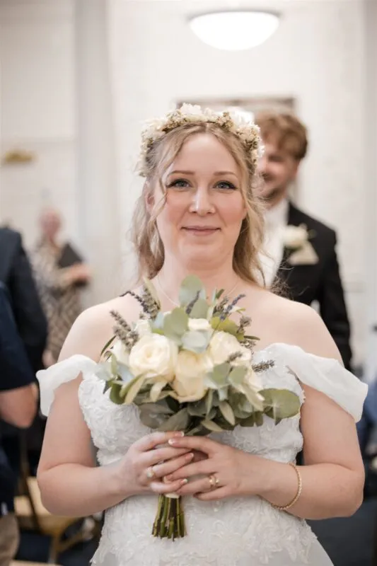 Intimate ceremony at Salisbury Registrar Office