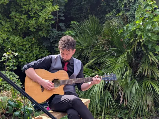 steve acoustic