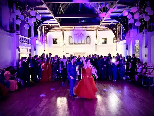 berkhamsted-town-hall-1st-dance_LR-1-scaled