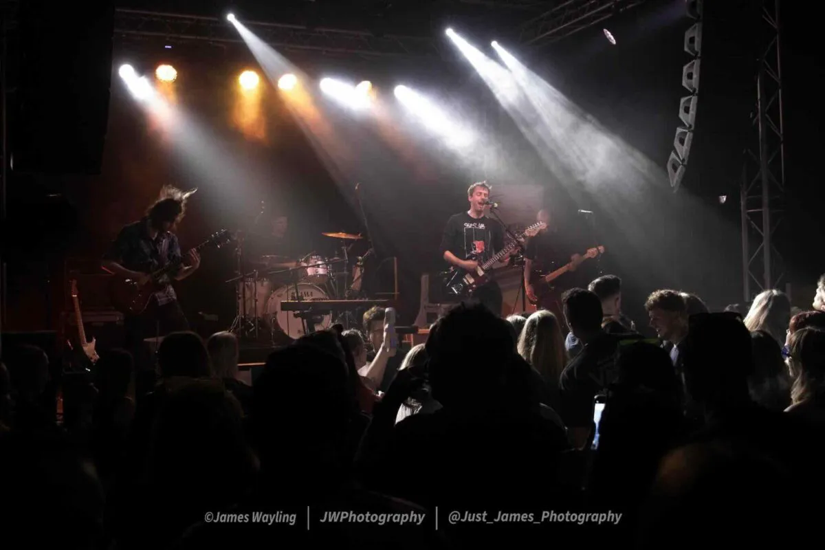 Press Photos - 48 of 114 (listing)