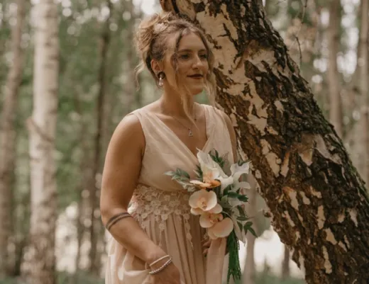 Beth + Lorian (listing)