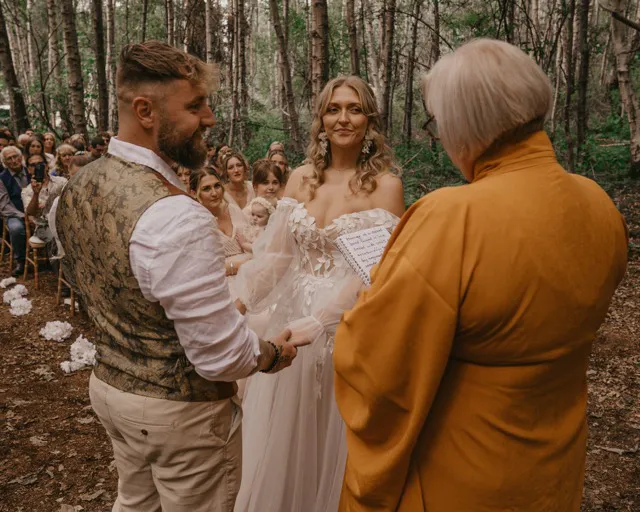 Beth + Lorian (listing)